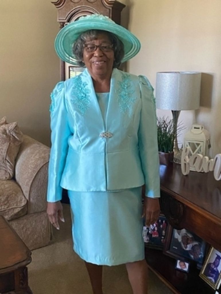Lucile B Williams Profile Photo