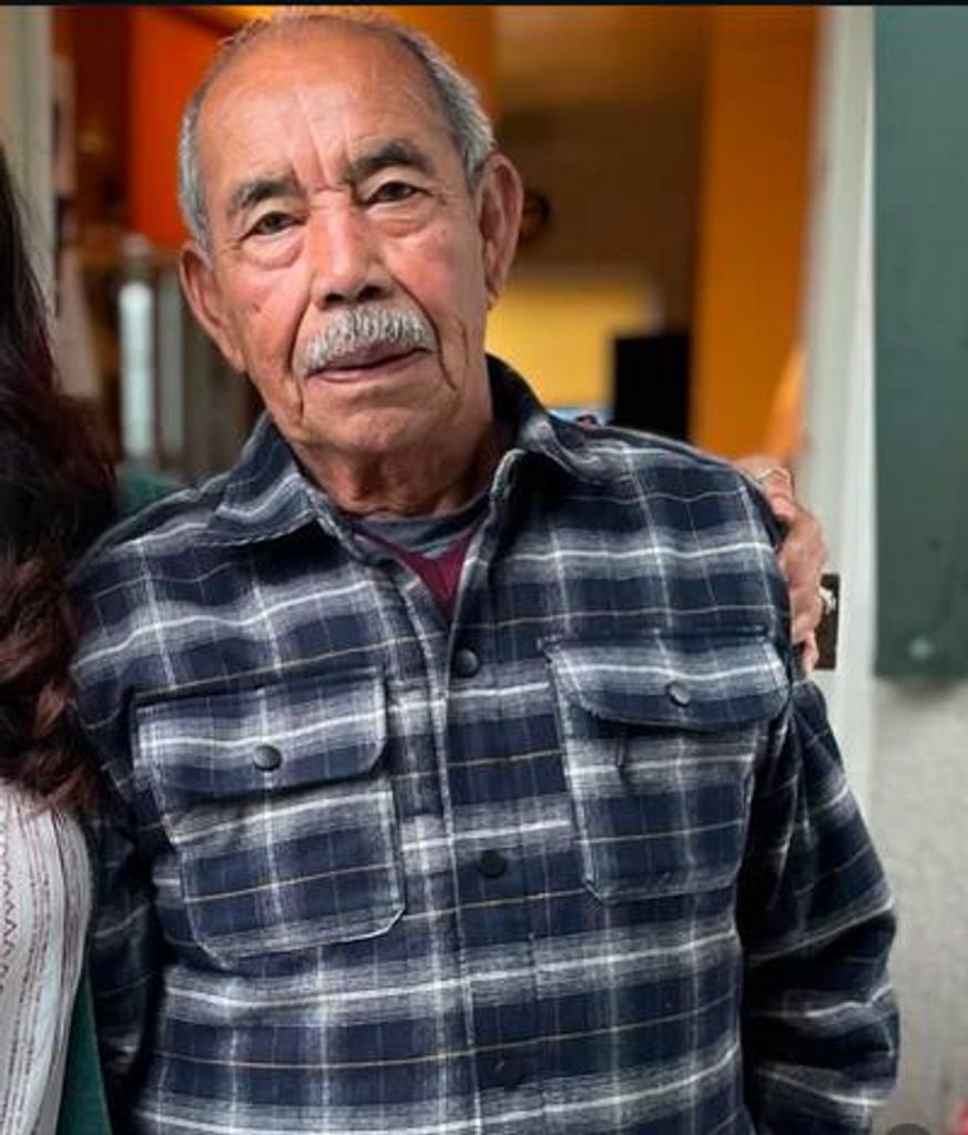 Dionicio H Farias Profile Photo