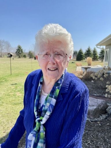 Rose Marie Nettesheim photo gallery thumbnail 1 of 1