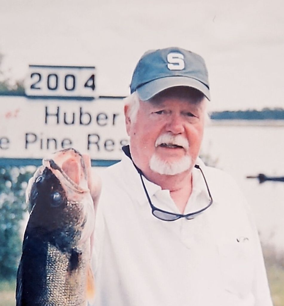 Thomas Schuette Profile Photo