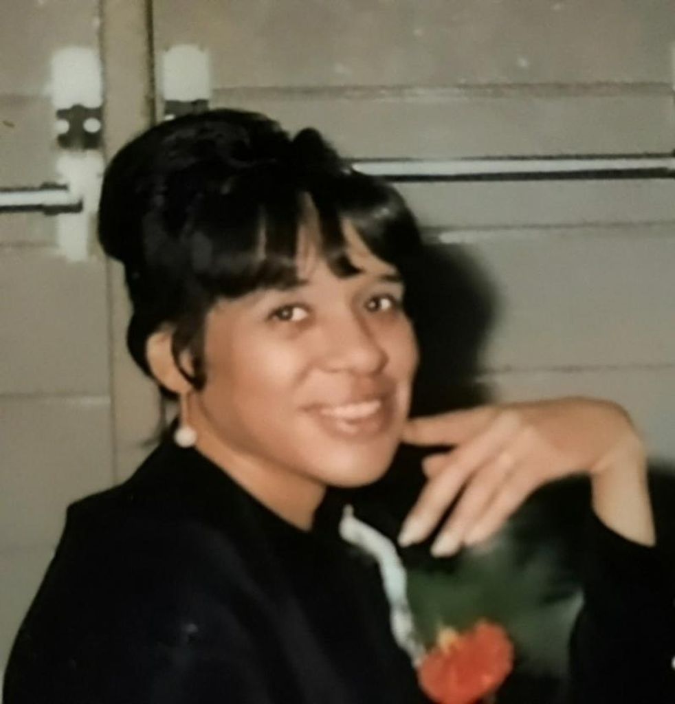Mrs. Eleanor Roosevelt Holloway Profile Photo