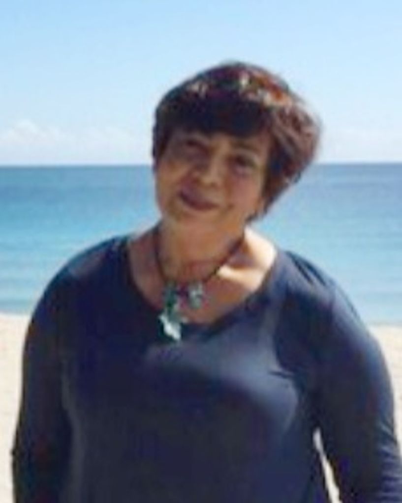Auristela Gonzalez de Mata Profile Photo