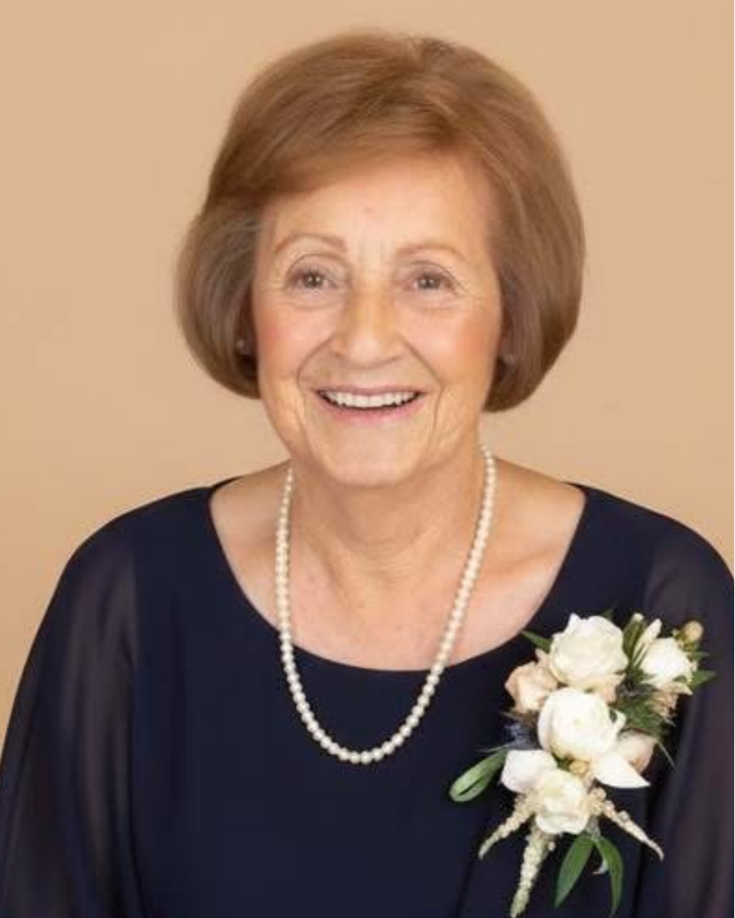 Martha Christine Castillo