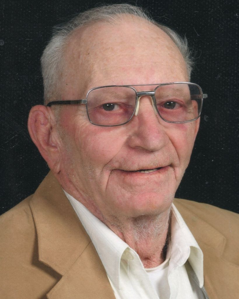 Bruce Steele, 82, of Greenfield Profile Photo