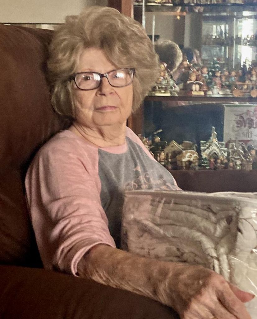 Shirley Ann Zinn Profile Photo