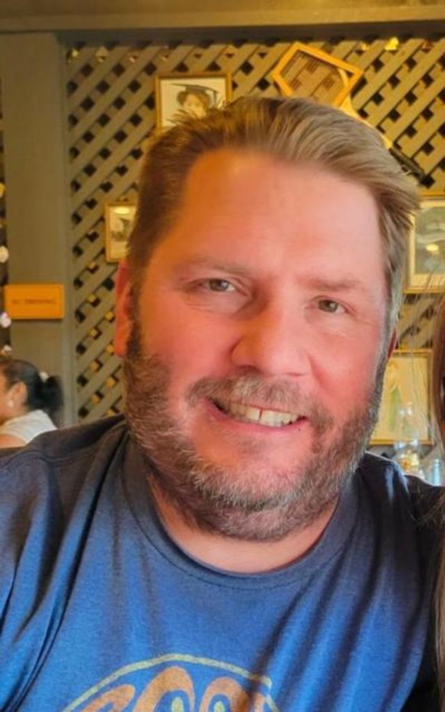 Bradley Charles Clayton Profile Photo