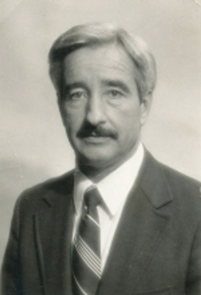 Donald R Marlow
