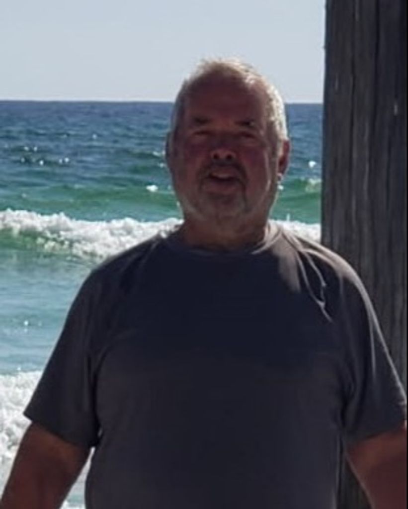 Thomas D. "Tom" Rhoades Profile Photo