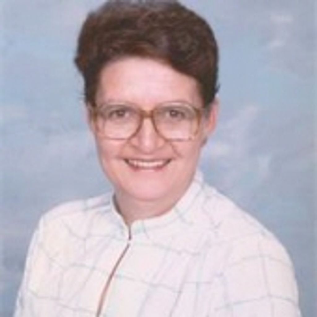 Nadine Helen Lathrop