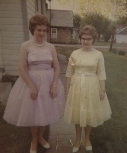 Evelyn Earlene (Smith)  Van Wey photo gallery thumbnail 8 of 28