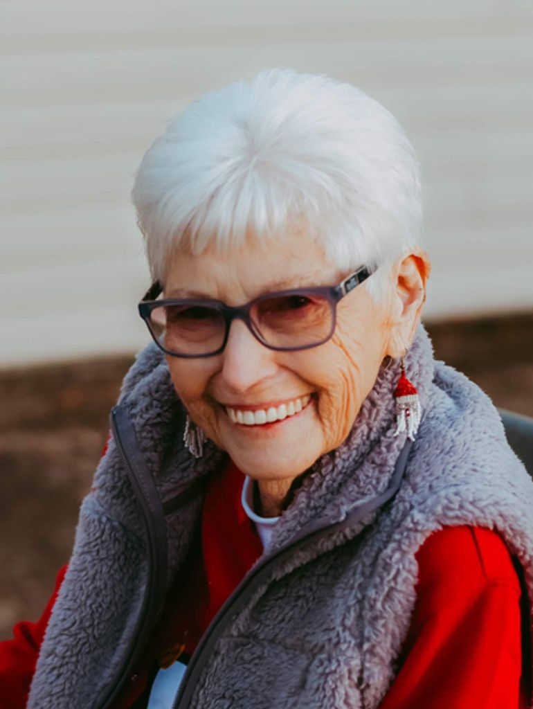 Dora "Dodie" Elzoria De Haan