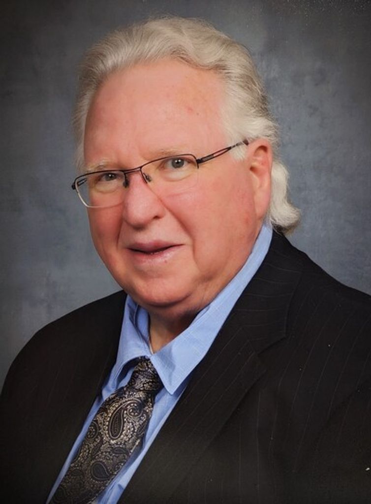 Dennis Smith Profile Photo