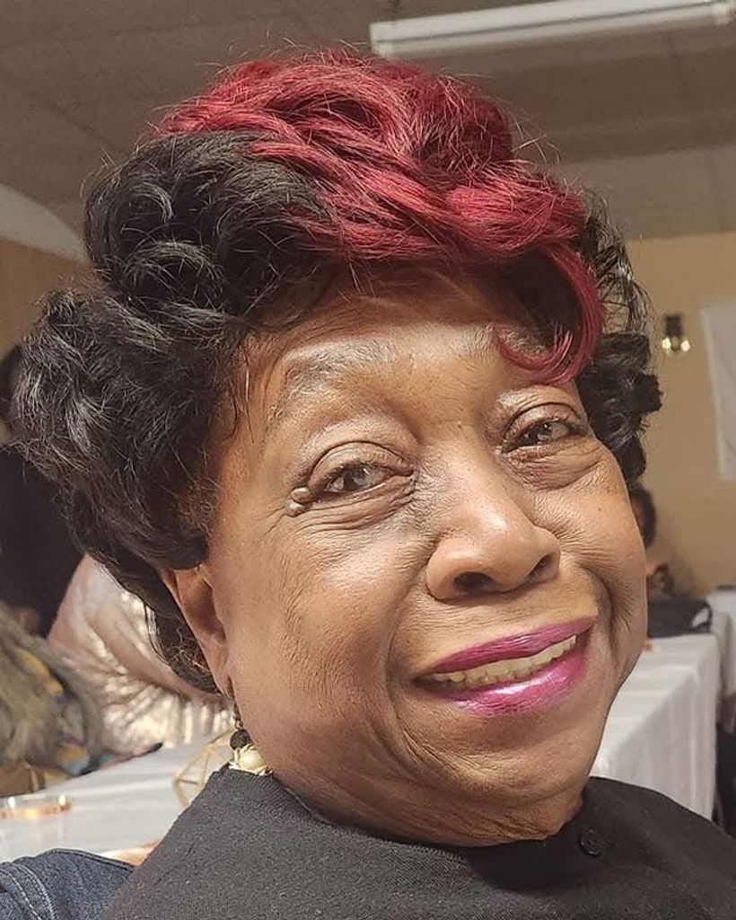 Eva Mae Dixon Profile Photo