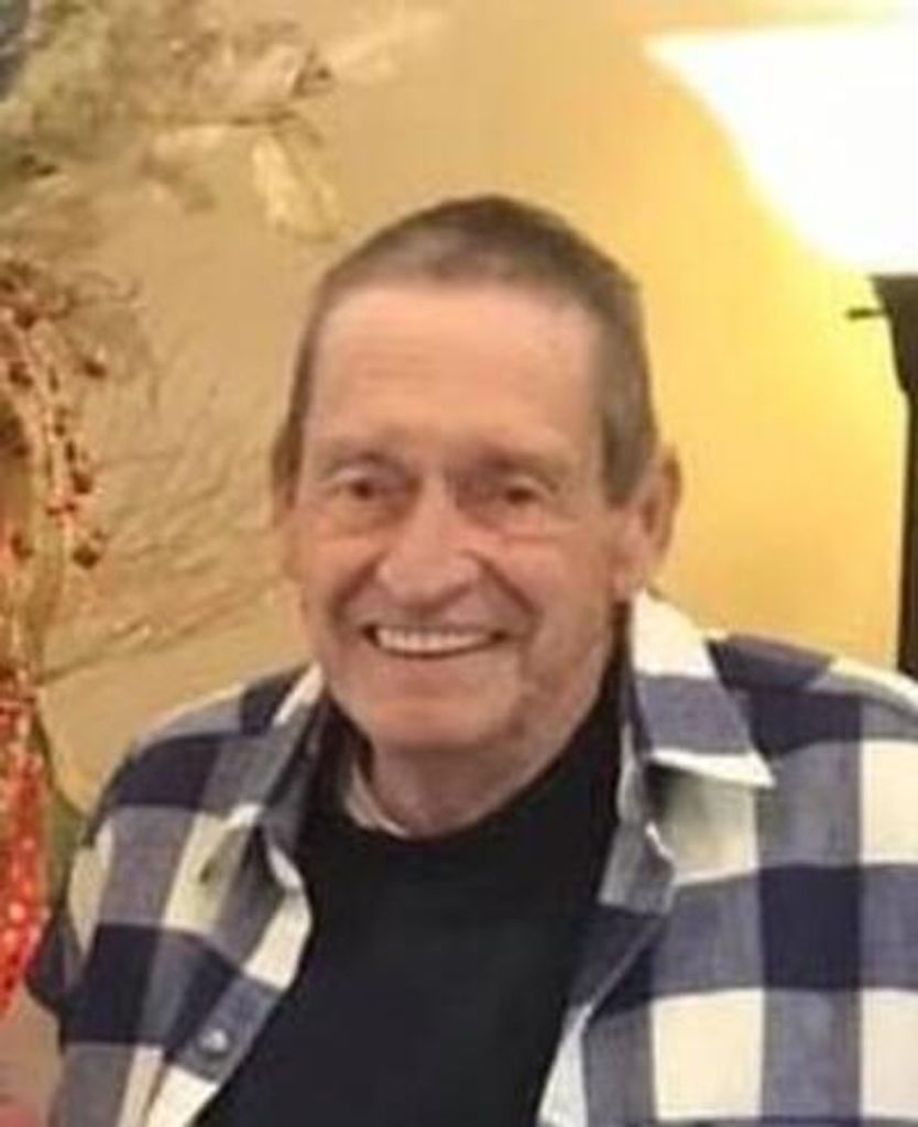 Thomas Caple Profile Photo