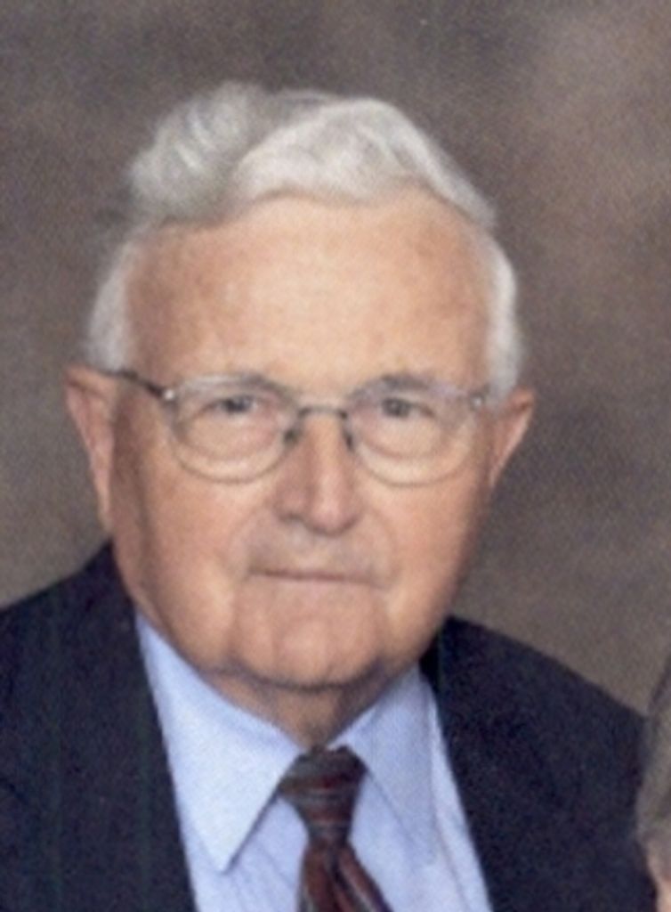 Lester D. Snader