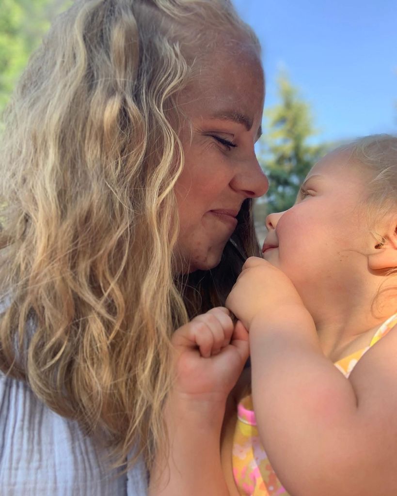 Nicole Christine (Hitzeman) Armour Obituary Jun 7, 2025 - Miller