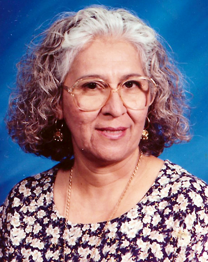 Yolanda C. Gonzalez photo gallery thumbnail 75 of 357