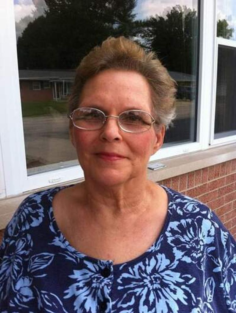 Linda Lee Entrichel Profile Photo