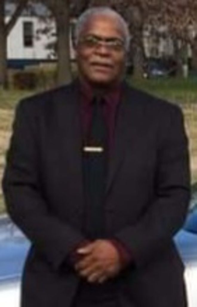 Minister Isaiah Robertson Profile Photo