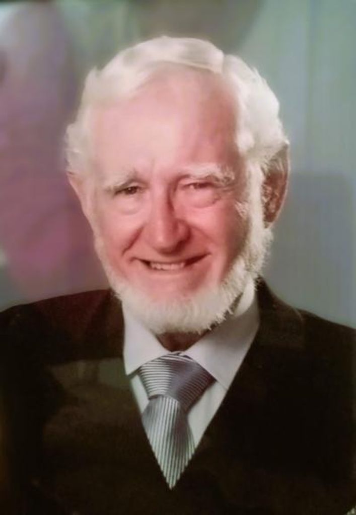 Richard "Ross" Kinney