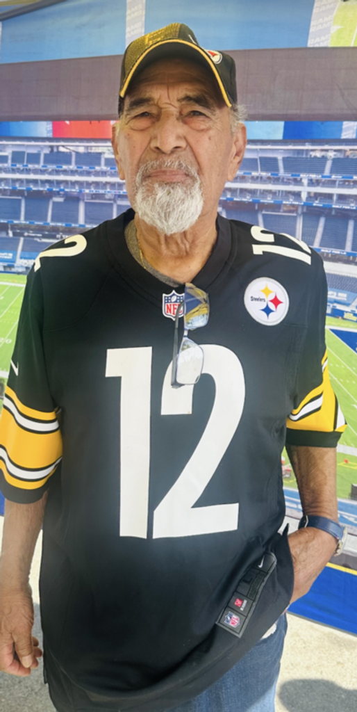 Arturo L. Betancourt Profile Photo