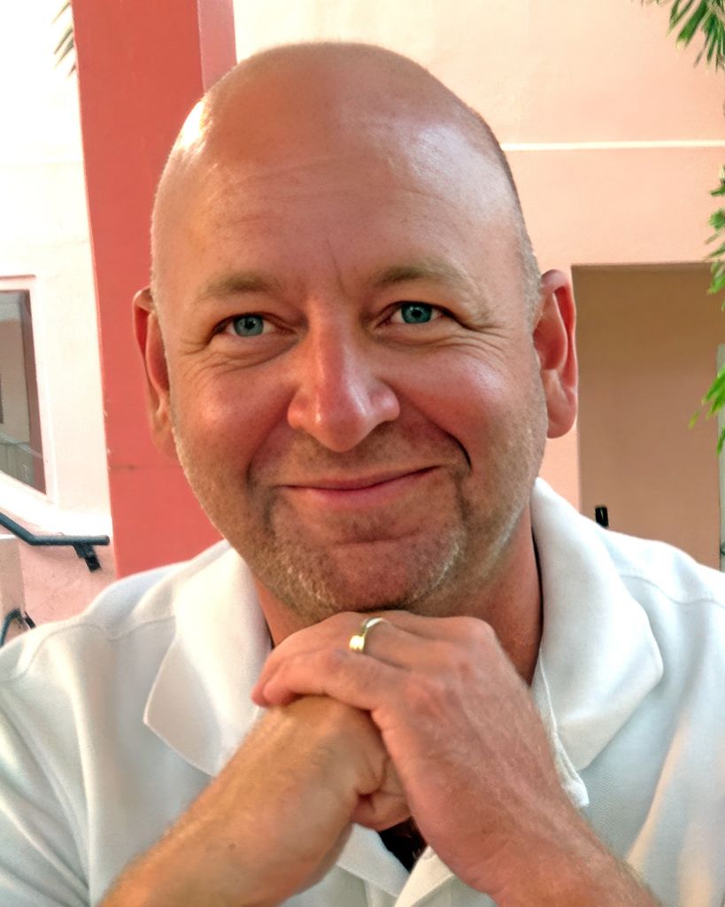 Darrin Robert Olson Profile Photo