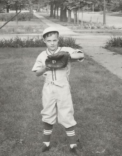 Terry Lee Young photo gallery thumbnail 25 of 104