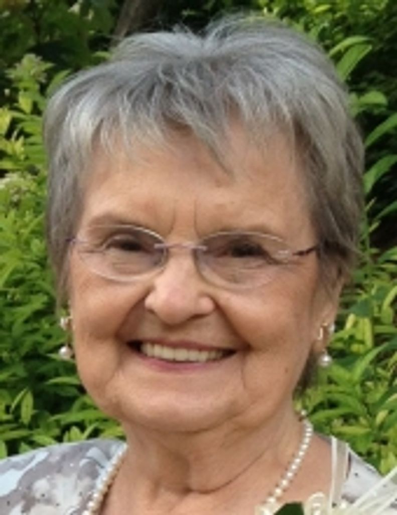 Elizabeth "Vetcha" Sayles