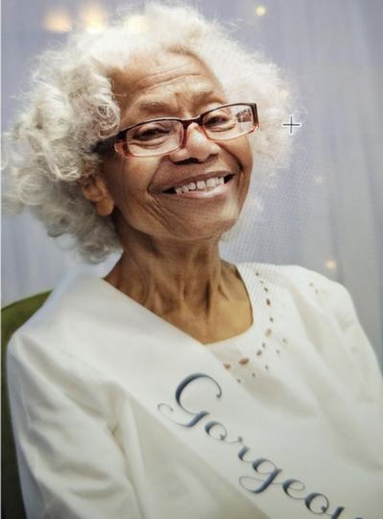 Earnestine Hastie Profile Photo