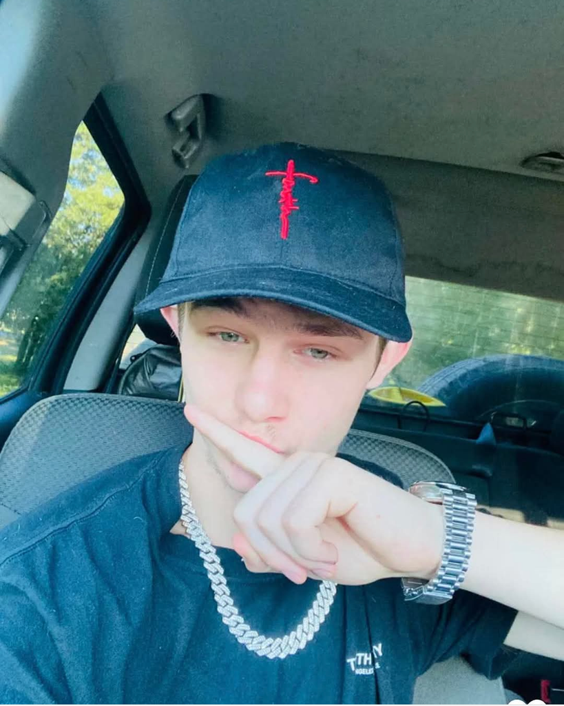 Joel Warren Wallace, IV Profile Photo