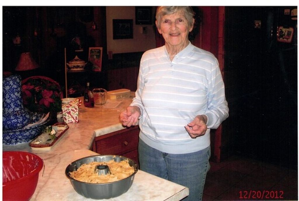 Hazel Gertrude Chernoski Profile Photo