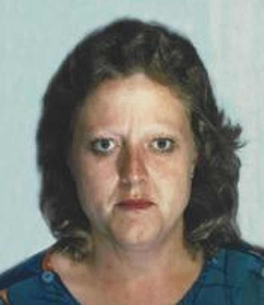 Lynda D Larsen