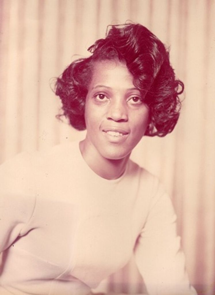 Juanita Hampton Warren Profile Photo