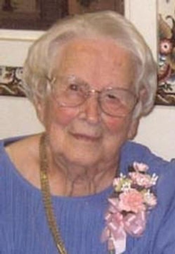 Evelyn Mabel Albertine Olson Profile Photo