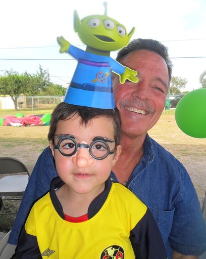 Orlando Oscar Trevino photo gallery thumbnail 161 of 172