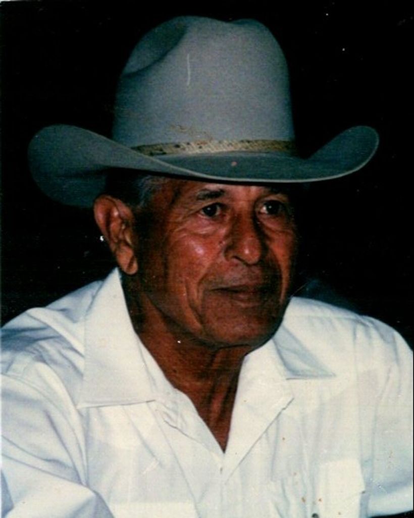 Enrique P. "Pilo" Molina Profile Photo