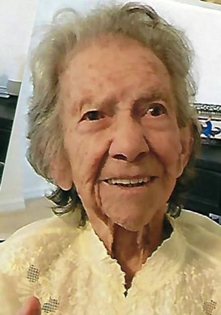 Benita De Ayuso