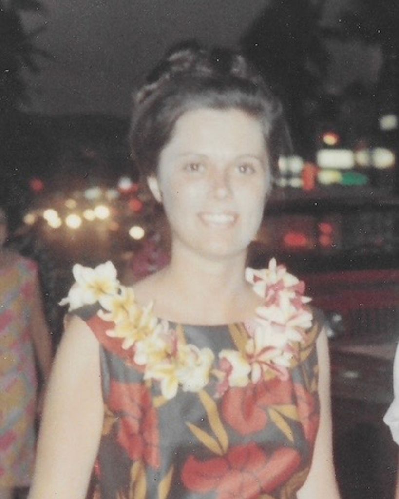 Mary Lou Simmons Profile Photo