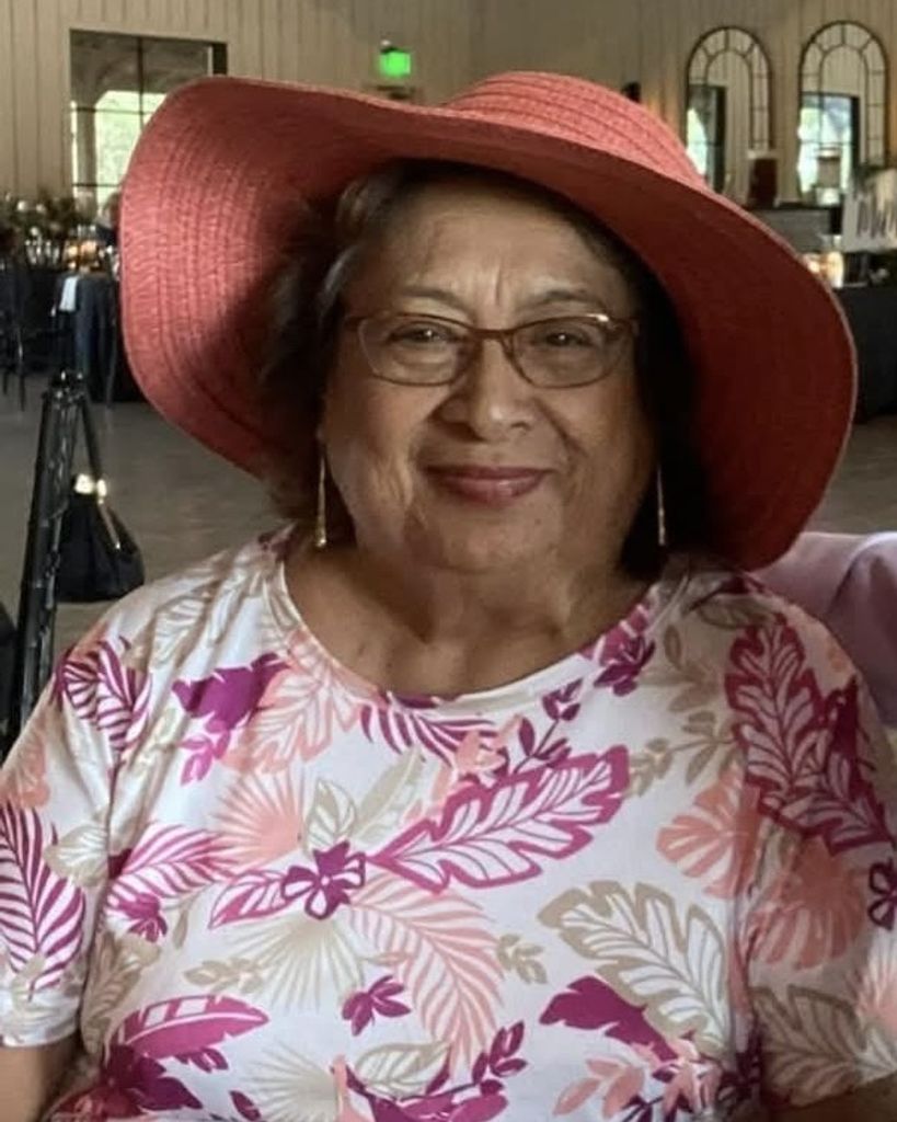 Maria Olivia Martinez