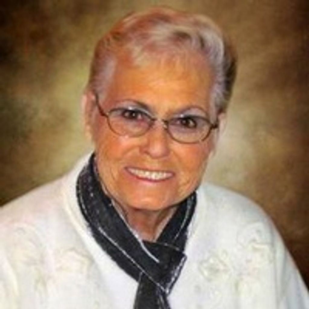 Patricia Mae "Trisha" Cates Walker Grant