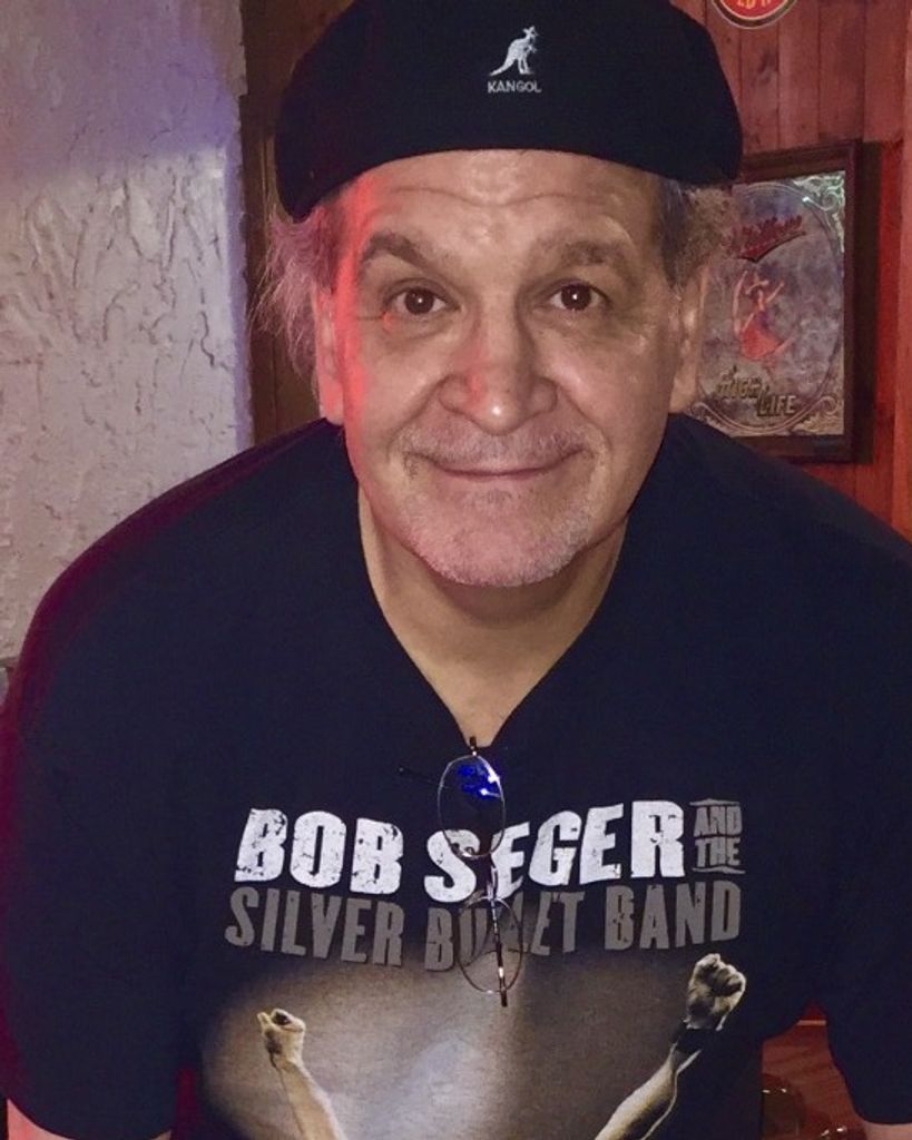 Donald Lee Henrichs II Profile Photo