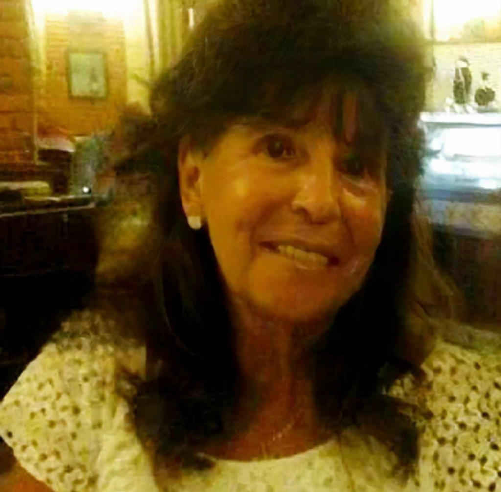 Linda M Lee-Quattrocchi Profile Photo