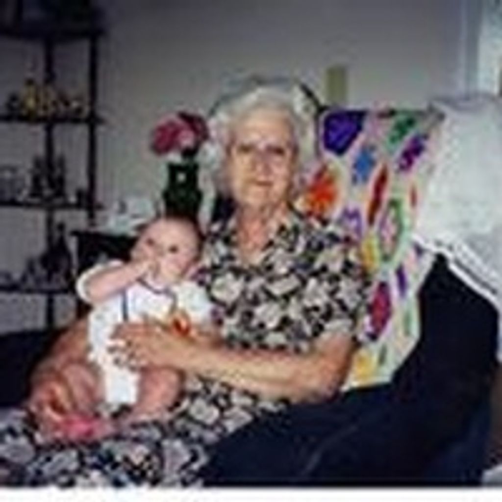 Stella Bogle