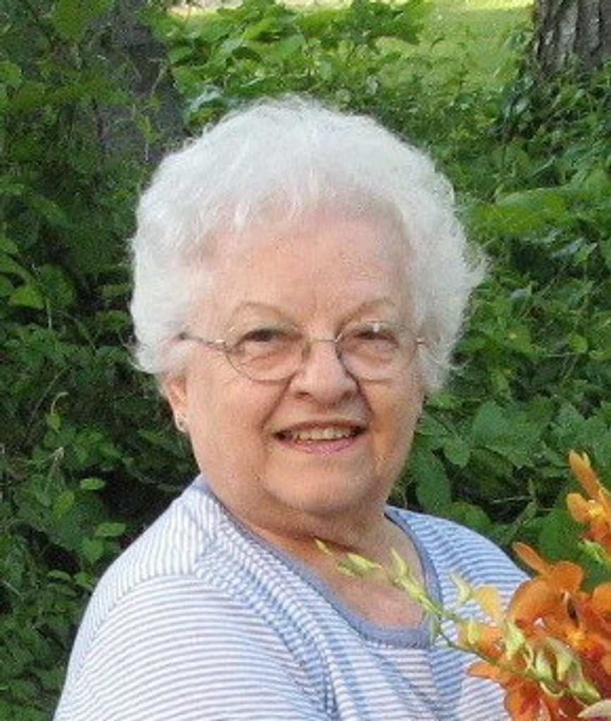 Madeline Shanta Profile Photo