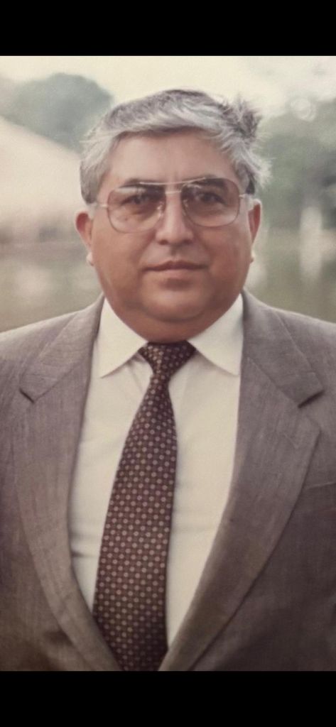 Jose Vicente Espin Profile Photo