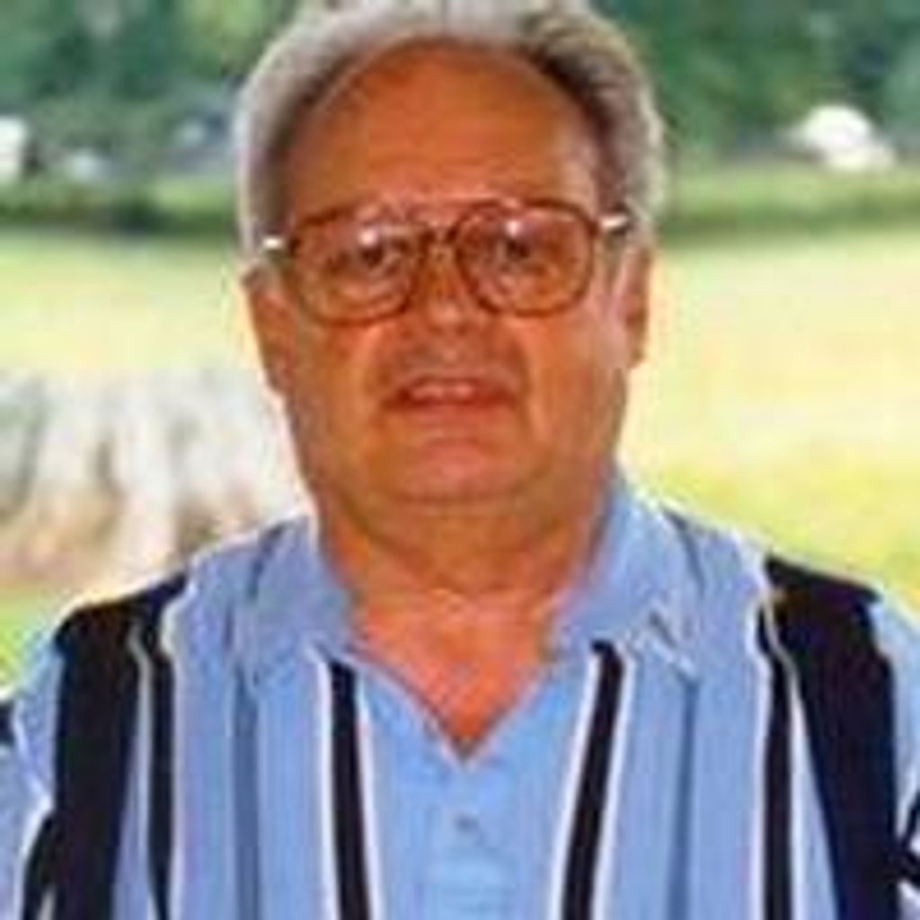 Robert "Bob" Armstrong