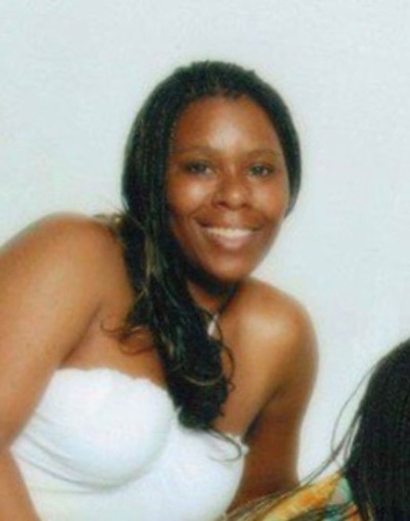 Tenia Chaunté Issac Profile Photo