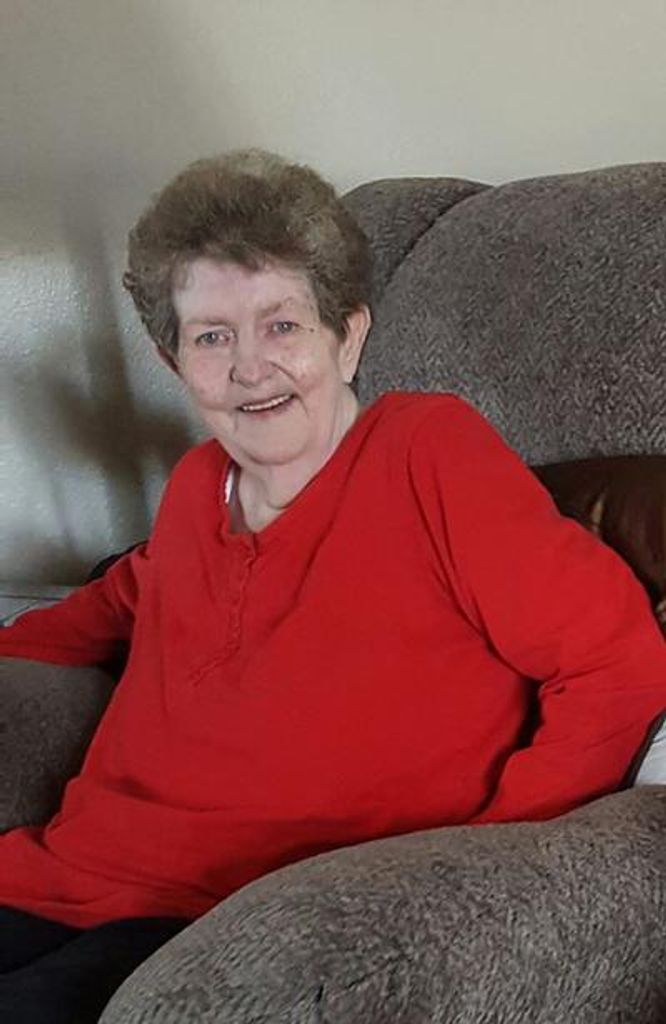 Linda Hymas Profile Photo