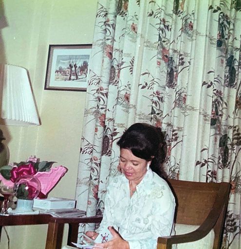 Mary Mills photo gallery thumbnail 95 of 103