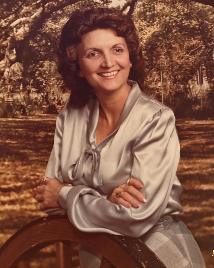 Dolores Paluga